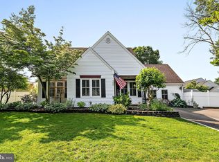 100 Knot Rd, Manahawkin, NJ 08050