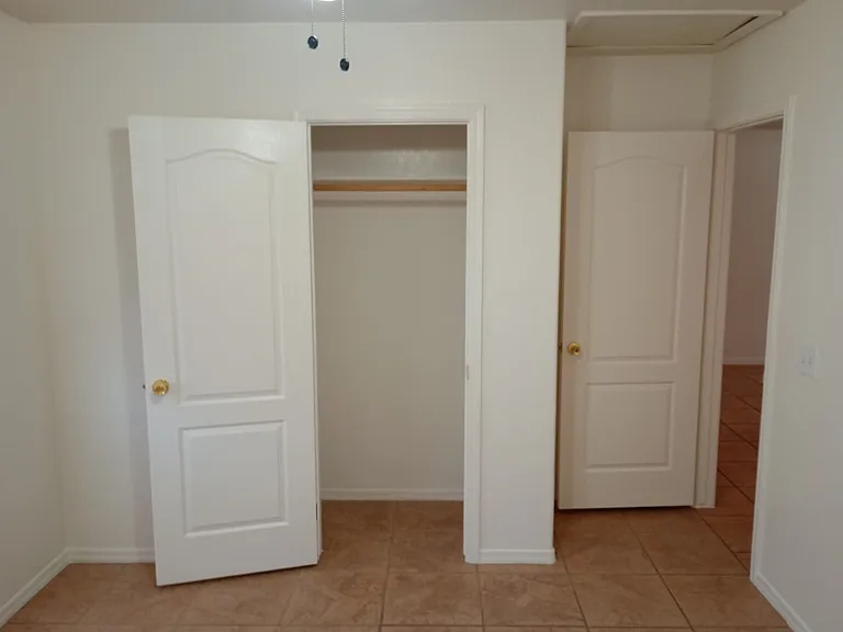 403 N Sunshine Blvd #A — Photo 13