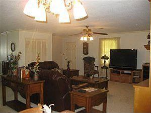 2nd image of 5340 Cambridge Ln