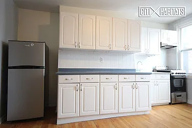 Rented by Citi Habitats