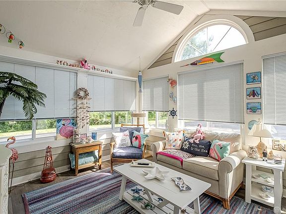 4th image of 1576 Turnberry Village Dr