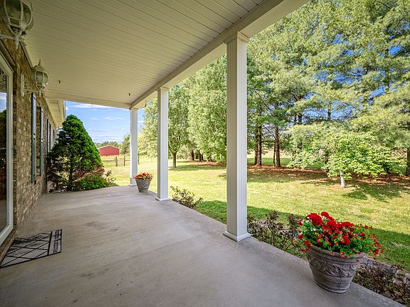 5th image of 15495 Cainsville Rd