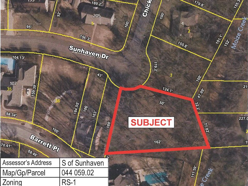 2nd image of 2 Chickering Rd