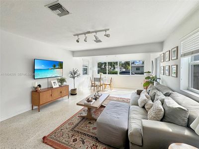 640 SW 6th St, Hallandale Beach, FL, 33009