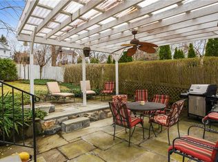 155 Babbitt Rd, Bedford Hills, NY 10507