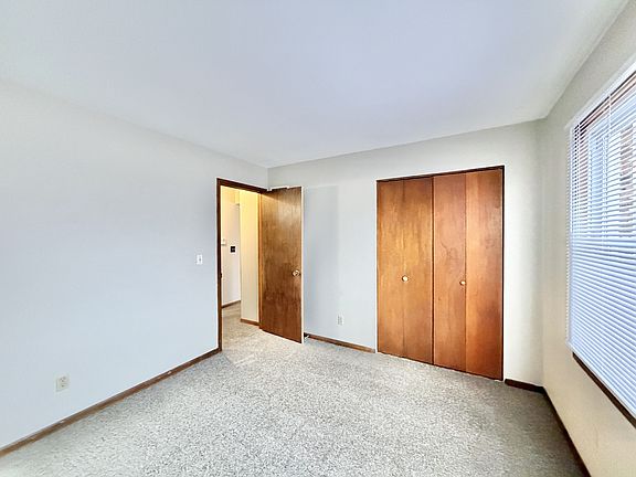 2nd image of 1922 N Randall Ave #5