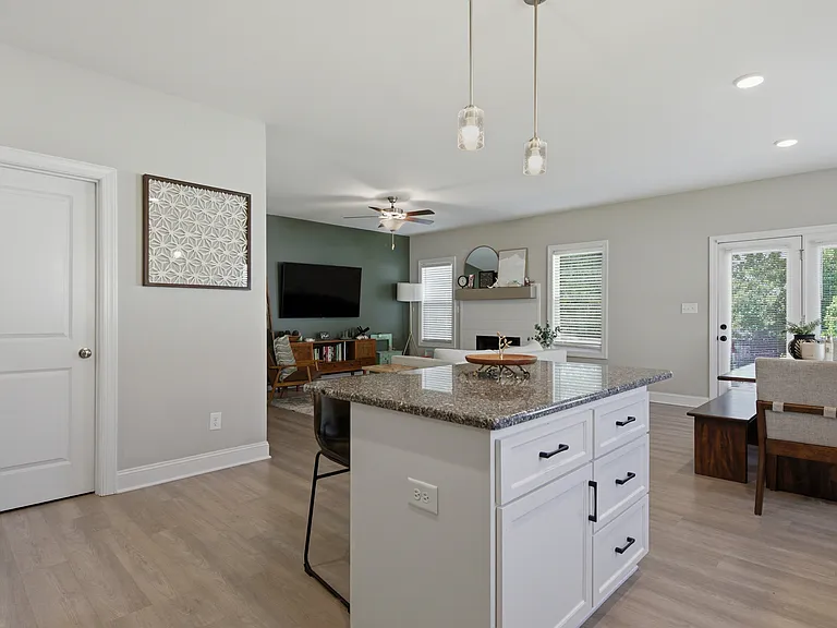21 Vail Ct — Photo 17