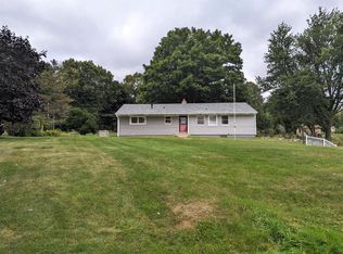 5345 S Menard Dr, New Berlin, WI 53151