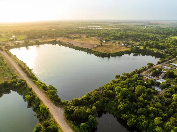 544 Rosenfeld Rd, Waco, TX 76706