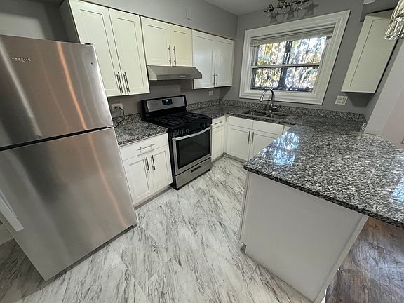 3rd image of 7760 S Coles Ave #1A
