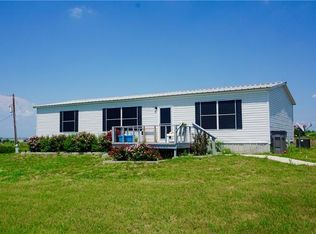 465 Coyote Trl, Rhome, TX 76078