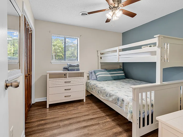 1870 Auburn Ln #20-I — Photo 8