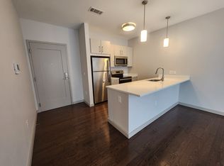 21 Harris St #4, Brookline, MA 02446