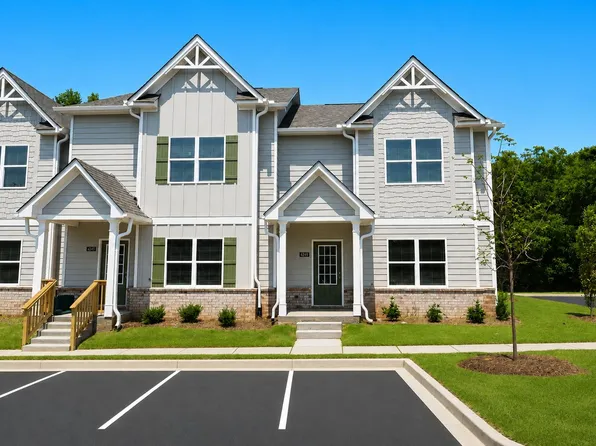 4249 Crosby Ln, Oakwood, GA