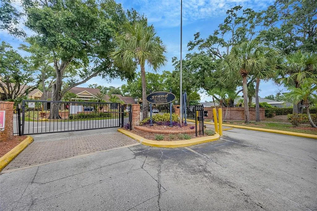 1 bed, 1.0 bath, 754 sqft, $1,750 — Photo 3