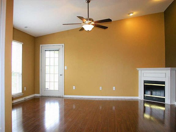 2nd image of 51804 Adler Park Dr W