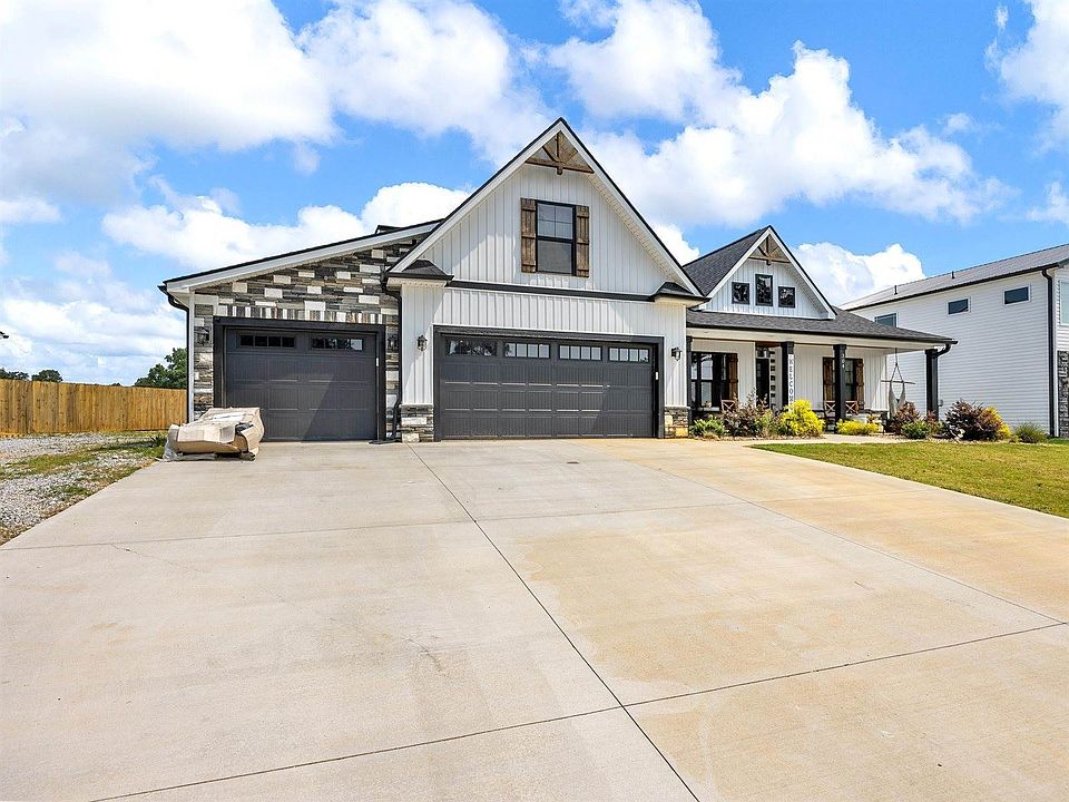 1st image of 304 Ben Johnson Rd