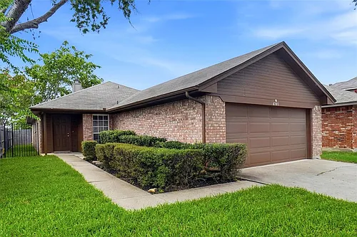 6701 Driffield Cir W Photo 1 6701 Driffield Cir W Photo 1