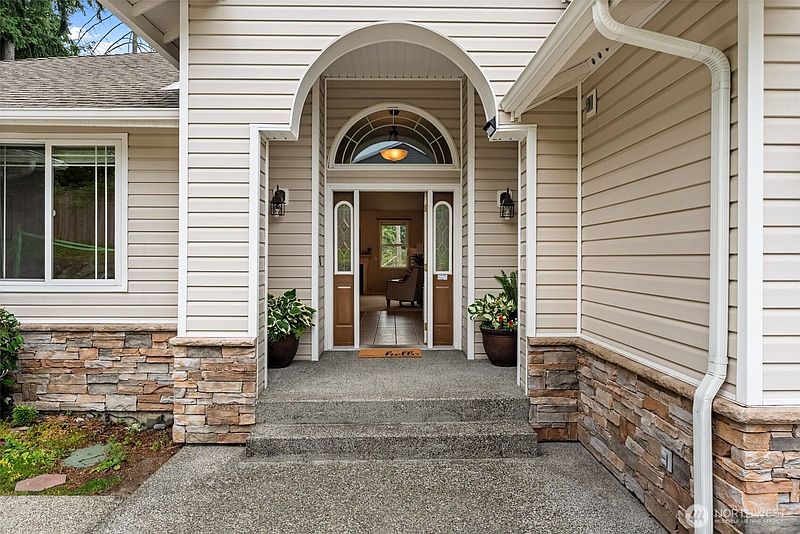 2nd image of 5808 60th Street W