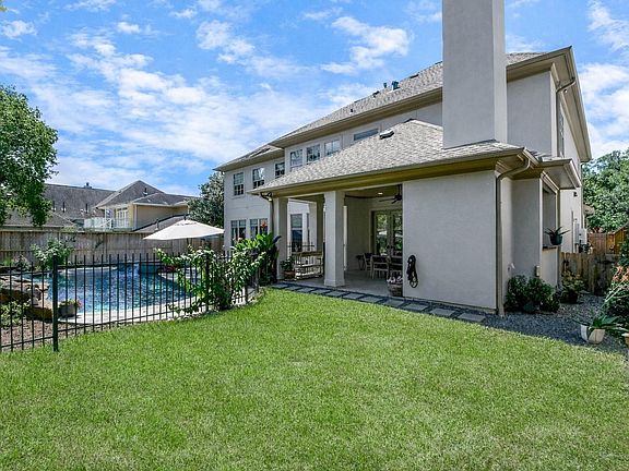 3rd image of 3739 Westerman St