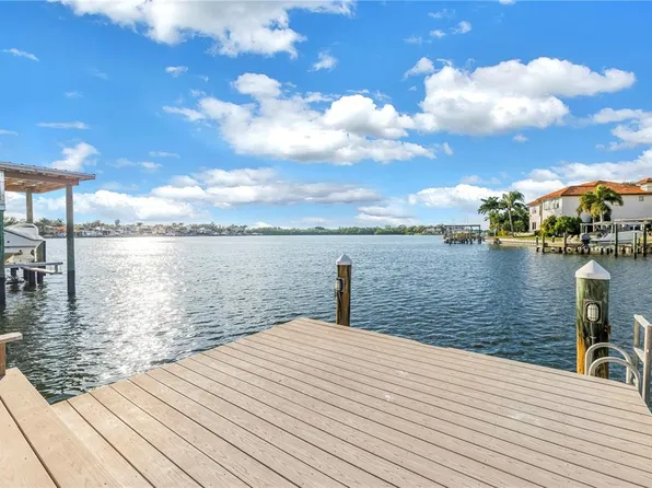1180 Cordova Blvd NE, Saint Petersburg, FL 33704