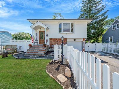 511 N Delaware Avenue, Lindenhurst, NY, 11757