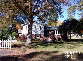 2408 Lourdes Rd, Henrico, VA 23228