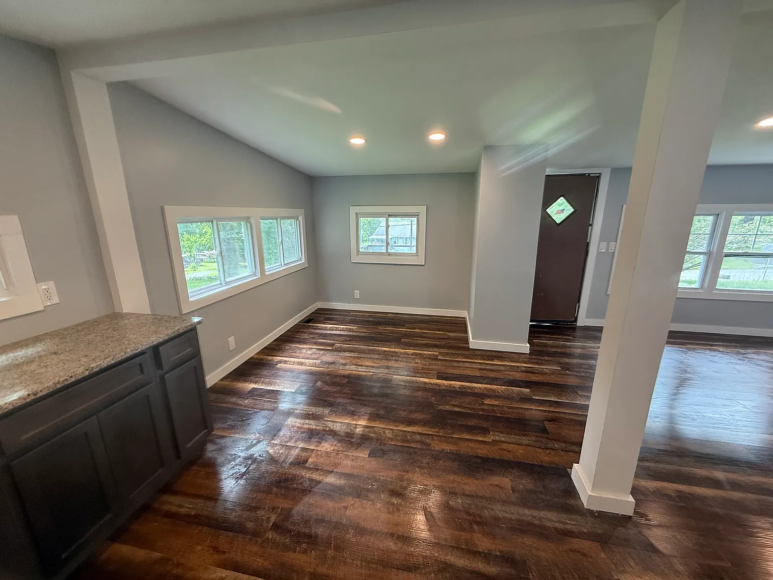 3 bed, $2,500 — Photo 3