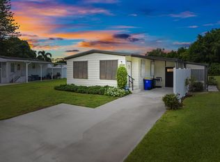 6890 SE Congress St, Hobe Sound, FL 33455