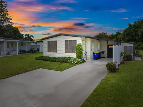 6890 SE Congress Street, Hobe Sound, FL 33455