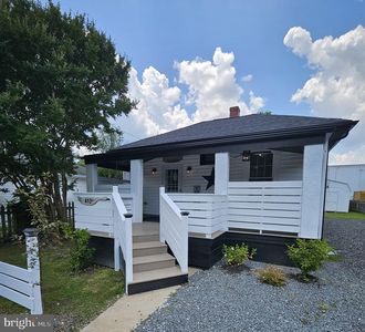 412 Douglas Ave, Colonial Beach, VA, 22443