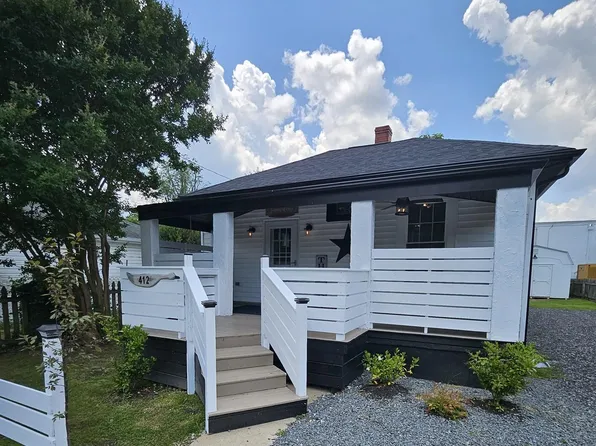 412 Douglas Ave, Colonial Beach, VA 22443