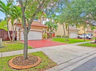 5240 SW 139th Ter, Miramar, FL 33027