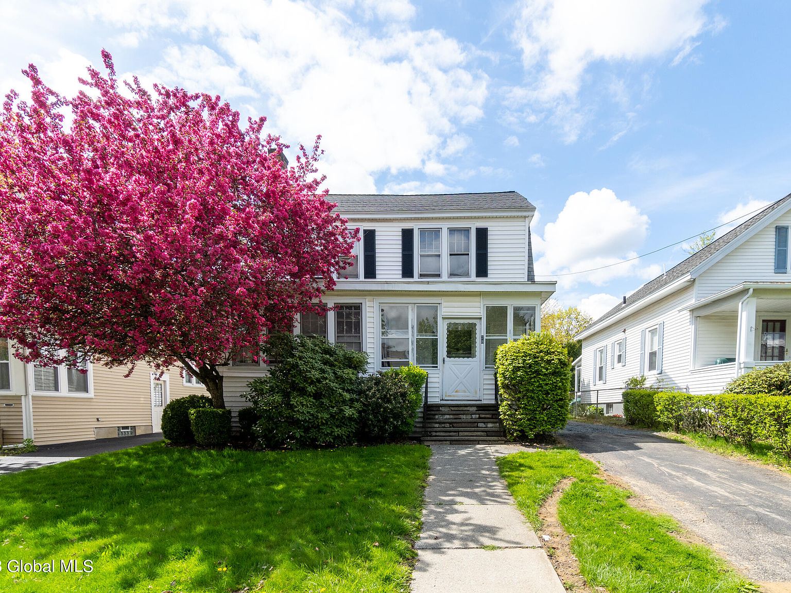 28 Cardinal Avenue, Albany, NY 12208 Zillow