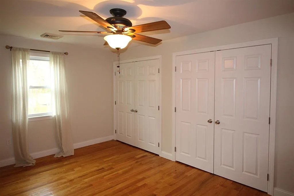 4 bed, 5.0 bath, 3017 sqft, $3,600 — Photo 3