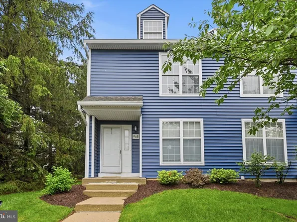 968 Roundhouse Ct, West Chester, PA 19380