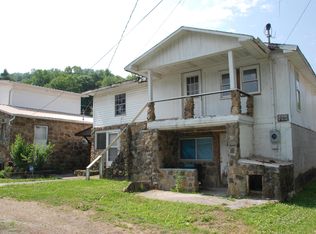 206 Wilkerson St, Loyall, KY 40854