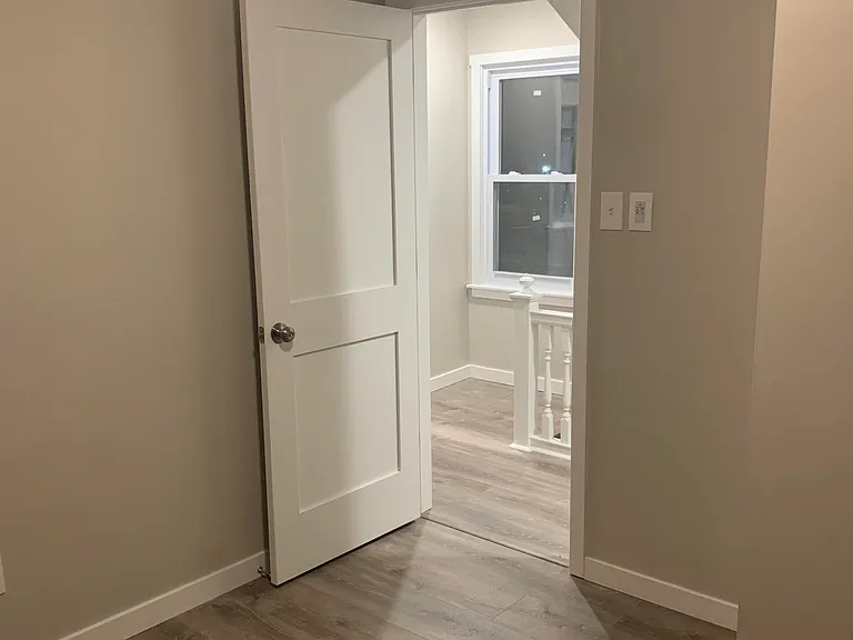 13 Meadow Ave — Photo 8
