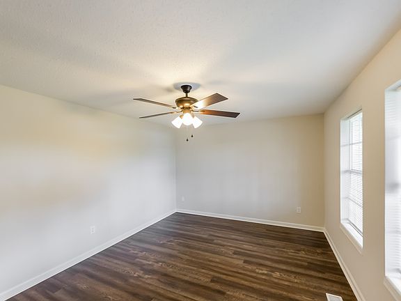 5th image of 1287 Glenridge Ln