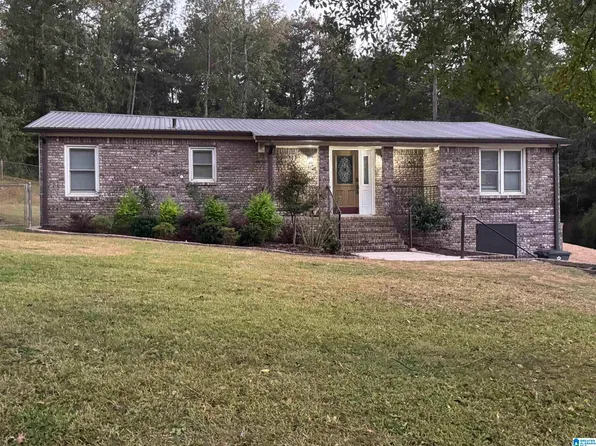 557 Westland Ln, Morris, AL 35116