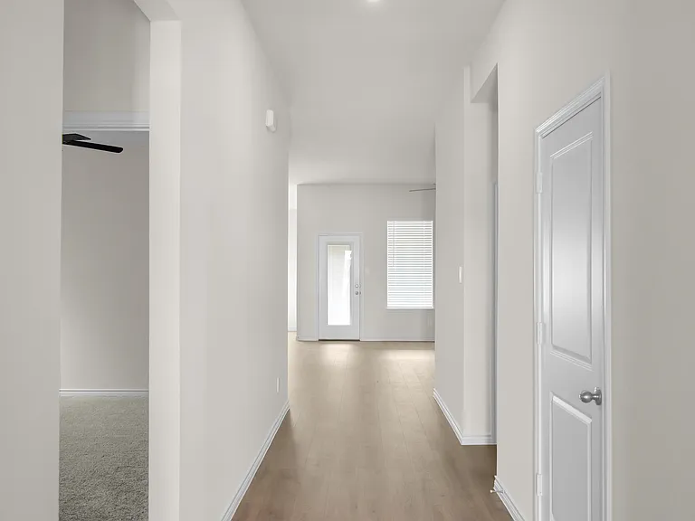 1803 Sabina Dr — Photo 3