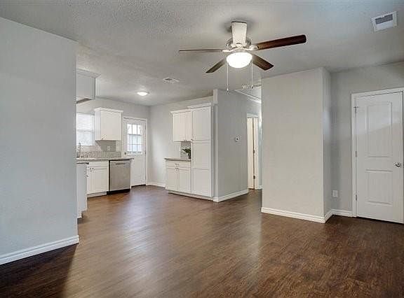 5th image of 819 Woodland Dr