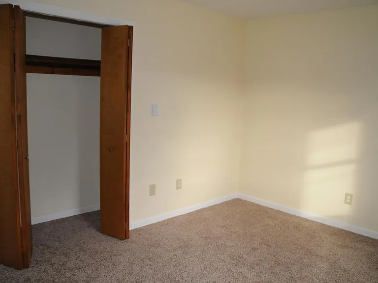 Bed room
