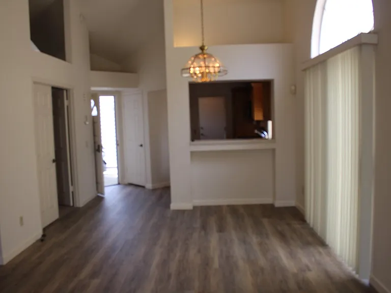 7431 Linden Ter — Photo 11