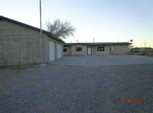 10372 6th Ave, Hesperia, CA 92345