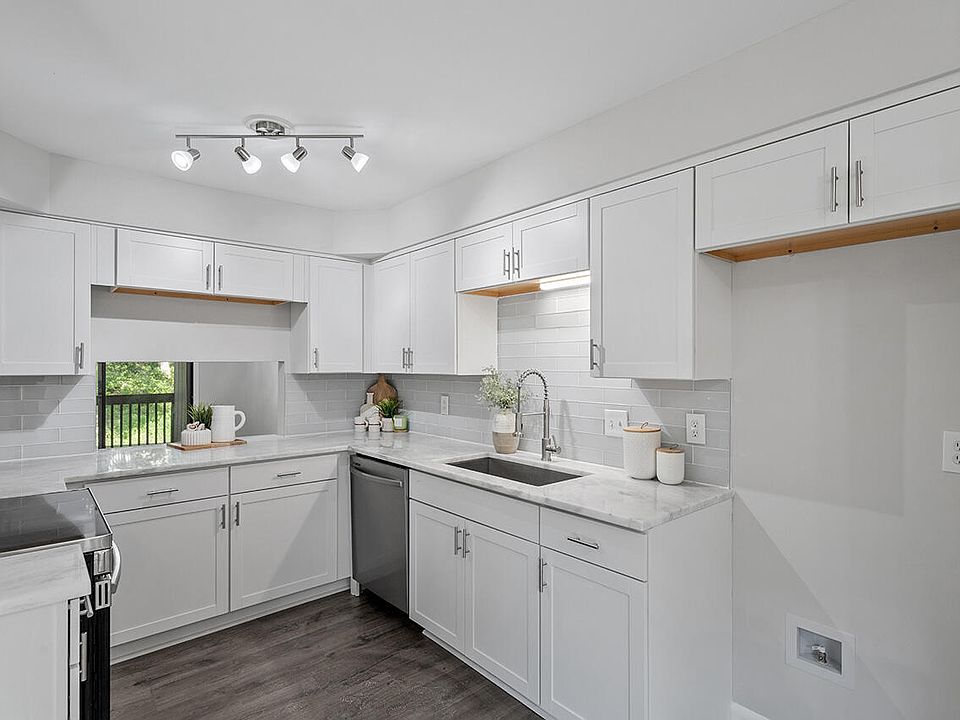 1st image of 4100 Five Oaks Dr Unit 46