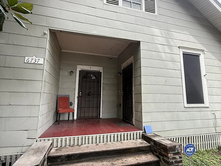 6737 Avenue E #A — Photo 2