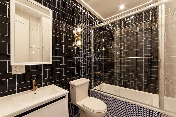 Rented by Brick&Mortar | media 16