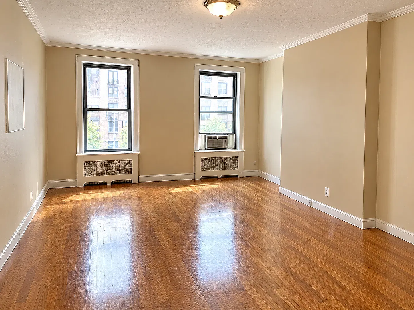 352 West 56th Street — Photo 1