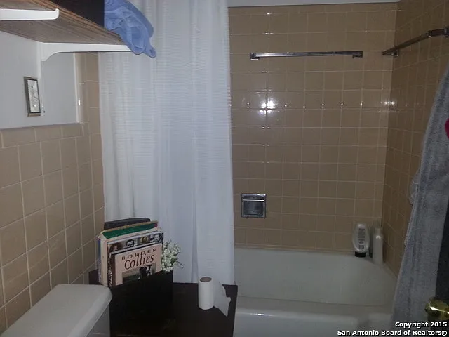 121 Riviera Dr — Photo 15